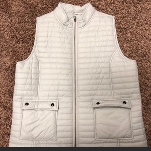 Vineyard Vines White Puffy Vest for sale!